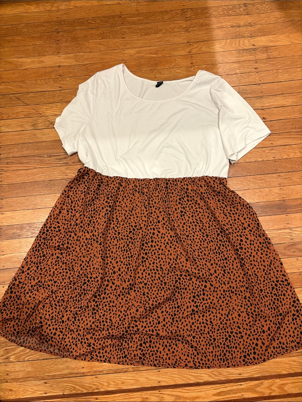SHEIN White Top Brown Leopard Print Skirt Casual Dress